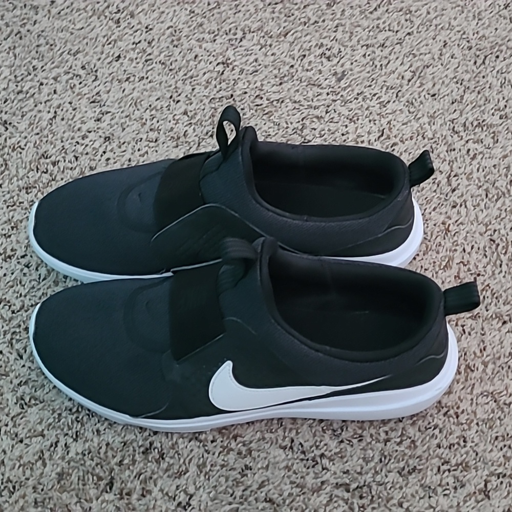 Size 13 slip on Nike's